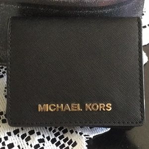 Small black leather Michael Kors wallet